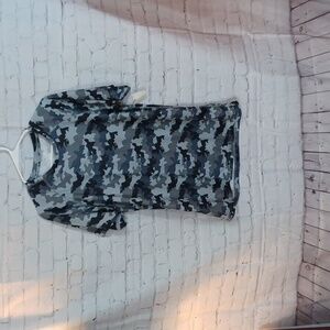 ZONE Pro Mens  Cameo Activewear Shirt‎ sz M New